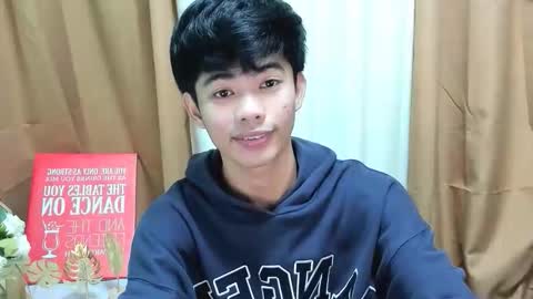 HI IM JAMES DONT FORGET GIVE ME THUMBS UP AND JOIN TO MY FANCLUB online show from October 15, 9:44 pm