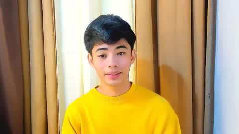 HI IM JAMES DONT FORGET GIVE ME THUMBS UP AND JOIN TO MY FANCLUB online show from January 15, 11:29 pm