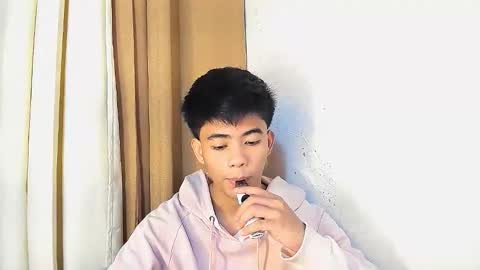 HI IM JAMES DONT FORGET GIVE ME THUMBS UP AND JOIN TO MY FANCLUB online show from June 9, 8:10 pm