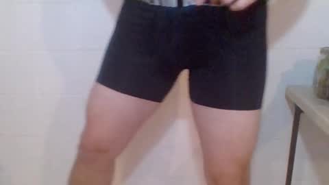 Snapshot of boynextdoor720 chatting on October 27, 5:26 pm BoyNextDoor online show from October 27, 5:26 pm