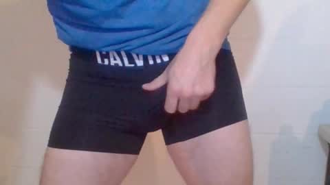 Snapshot of boynextdoor720 chatting on October 24, 5:25 pm BoyNextDoor online show from October 24, 5:25 pm