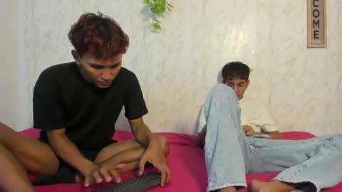 ALEX - TAYLER  -MIKE online show from April 21, 1:30 am