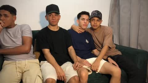 Snapshot of boys_milan chatting on March 9, 3:34 am Kevin hernan online show from March 9, 3:34 am