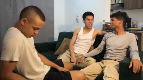 Snapshot of boys_milan chatting on March 2, 3:24 am Kevin hernan online show from March 2, 3:24 am