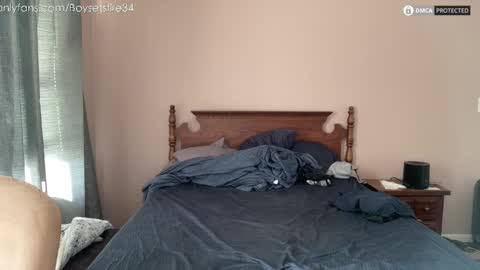 boysetsfire34 online show from November 19, 5:02 pm