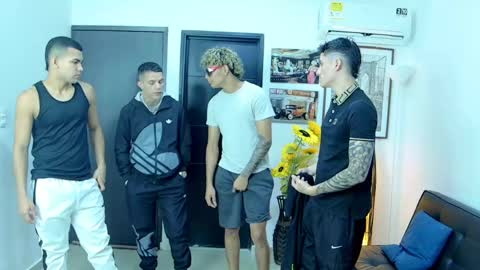 Angelo Mark Fernando Taylor online show from April 28, 11:15 am