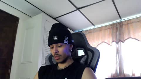 bra_c online show from April 15, 5:46 pm