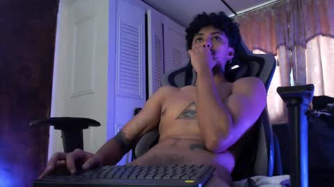 bra_c online show from April 17, 9:50 pm