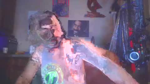 Bradley online show from December 5, 3:59 am