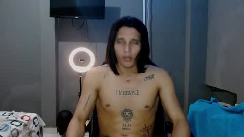 Snapshot of brad_wesley__ chatting on January 24, 4:59 am Brad online show from January 24, 4:59 am