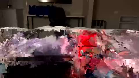 Snapshot of bradcb295121 chatting on September 30, 8:30 am bradcb295121 online show from September 30, 8:30 am