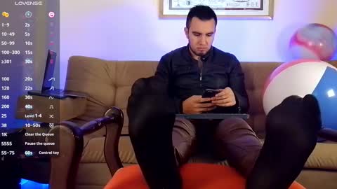 Snapshot of bradleycolton chatting on February 9, 2:07 pm Bradley Colton Independ Model online show from February 9, 2:07 pm