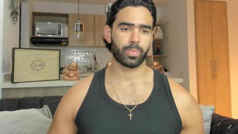 Snapshot of bradleymartin7 chatting on October 7, 11:53 pm bradleymartin7 online show from October 7, 11:53 pm
