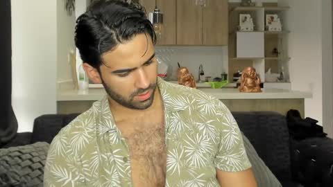 bradleymartin7 online show from February 10, 10:30 pm