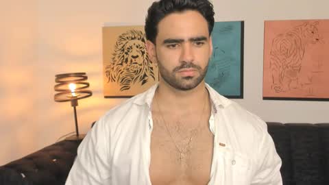 bradleymartin7 online show from March 13, 10:16 pm