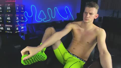 brad maloney online show from April 21, 10:05 pm