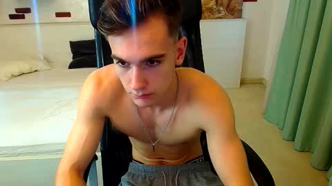 BradyFlint online show from October 18, 5:45 am