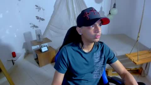 B R A N D online show from June 15, 2:25 am