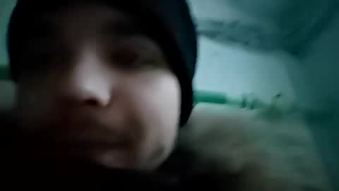 Snapshot of brandon_white_3 chatting on December 10, 12:05 pm Brandon online show from December 10, 12:05 pm