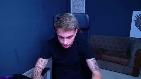 Snapshot of brandontatex chatting on September 16, 11:11 am BrandonTateX online show from September 16, 11:11 am