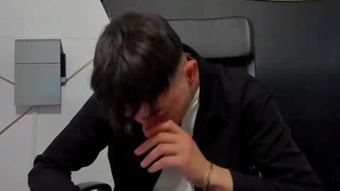 BrandonTateX online show from April 26, 4:43 am