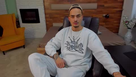 BrandonTateX online show from February 16, 2:04 pm