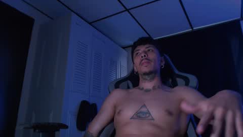 brasi_ online show from October 23, 8:56 pm