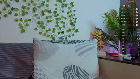 Snapshot of bravo_maestro chatting on October 17, 2:43 pm Johny Bravo online show from October 17, 2:43 pm