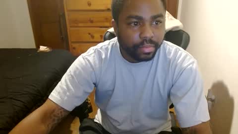 Breadw1nnah online show from November 5, 5:09 am