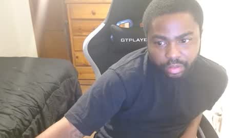 Breadw1nnah online show from November 16, 7:32 am