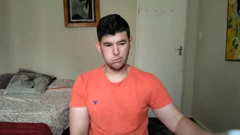 Snapshot of brendansexyboy098754 chatting on March 3, 5:40 am ask me lol online show from March 3, 5:40 am