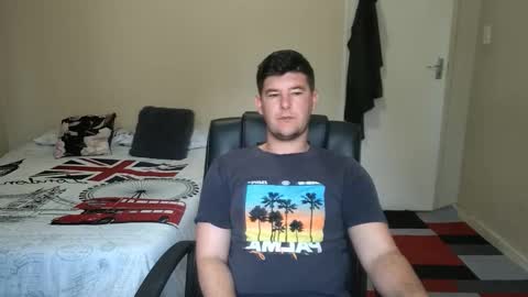 ask me lol online show from October 20, 4:49 am