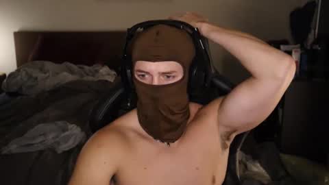 brentonverde online show from November 23, 12:21 am