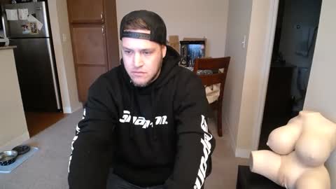 Snapshot of brettbwc89 chatting on January 12, 6:27 pm brettbwc89 online show from January 12, 6:27 pm