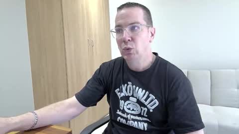 Brett online show from March 21, 10:20 am