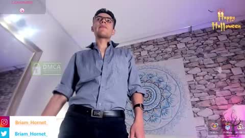 Snapshot of briam_hornet_ chatting on October 14, 9:22 pm BRYAM online show from October 14, 9:22 pm