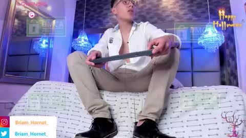 Snapshot of briam_hornet_ chatting on October 7, 9:19 pm BRYAM online show from October 7, 9:19 pm