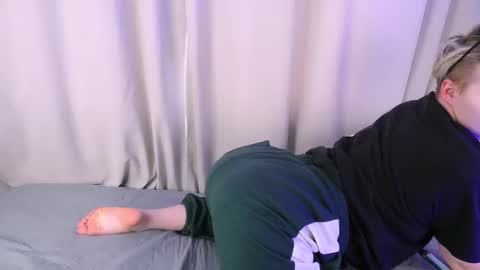 brian_mils online show from February 12, 11:38 am