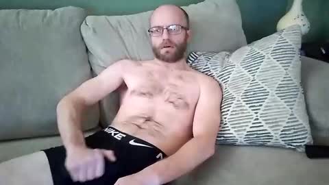 brian_the_d online show from December 11, 3:11 pm