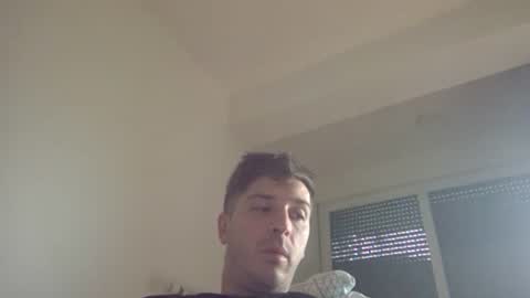 Snapshot of brii0000 chatting on January 15, 11:32 am brii0000 online show from January 15, 11:32 am
