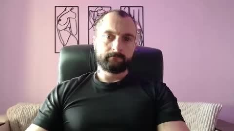 Snapshot of brindlefly69 chatting on March 10, 11:23 am brindlefly69 online show from March 10, 11:23 am