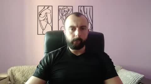 Snapshot of brindlefly69 chatting on March 8, 11:00 am brindlefly69 online show from March 8, 11:00 am