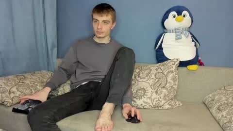 bristlebback online show from April 26, 5:21 pm