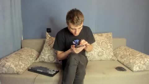 Snapshot of bristlebback chatting on October 13, 6:25 pm bristlebback online show from October 13, 6:25 pm