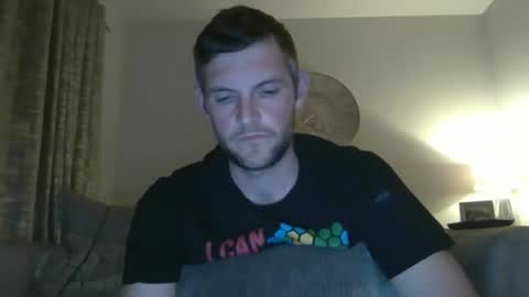 britbigdick1992 online show from April 10, 10:39 pm