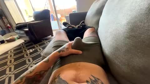 BrngItDwn online show from December 31, 9:50 pm