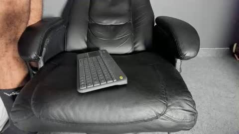 brockhurn_ online show from June 10, 2:02 am