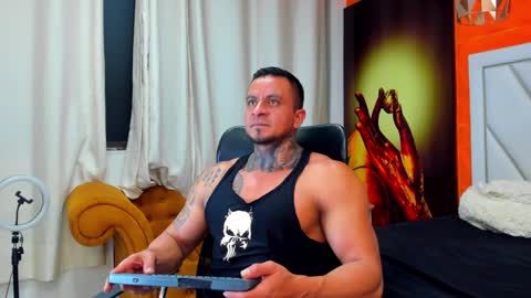 brody_hartchert online show from January 31, 7:07 am