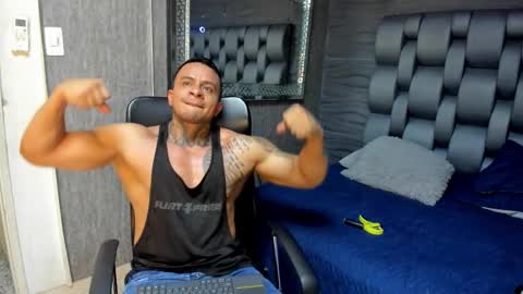 brody_hartchert online show from September 14, 3:19 am
