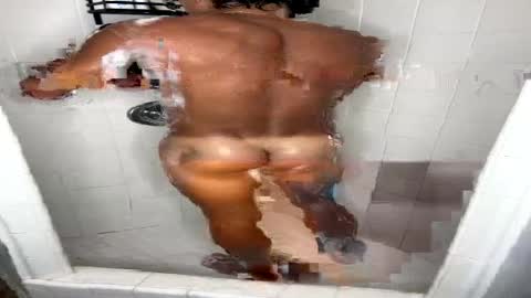 Broke Hung College Guy online show from May 13, 4:20 am